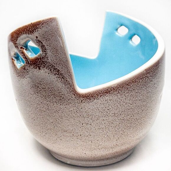 Mid-Century VTG Asymmetrical Cut-Out Ceramic Bowl/Planter - Picture 2 of 8